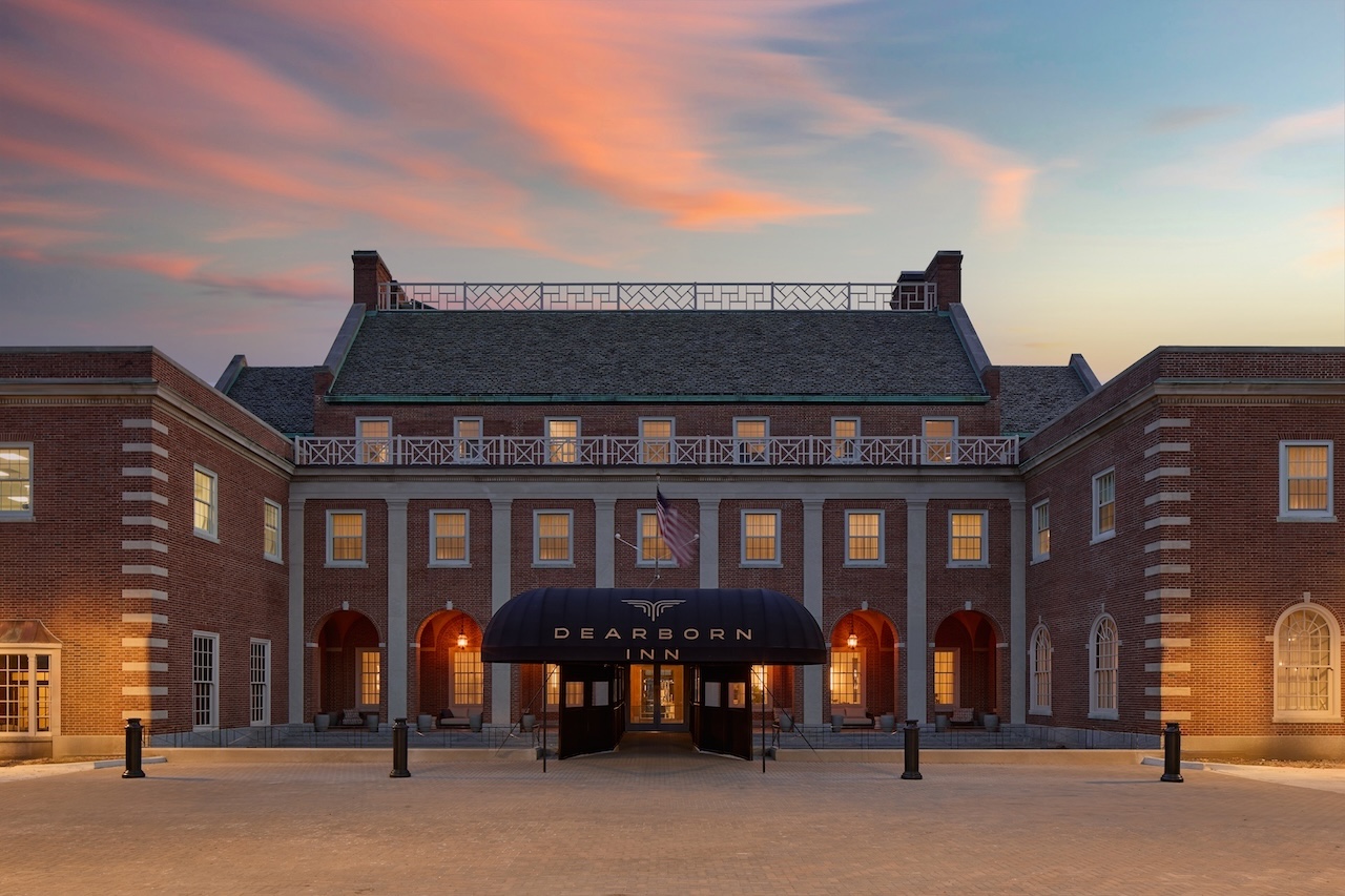 Exterior of Dearborn Inn 