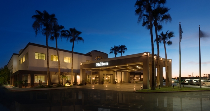 HMC now manages over 51 percentof full-service hotel rooms 781 rooms in the Phoenix Airport Submarket