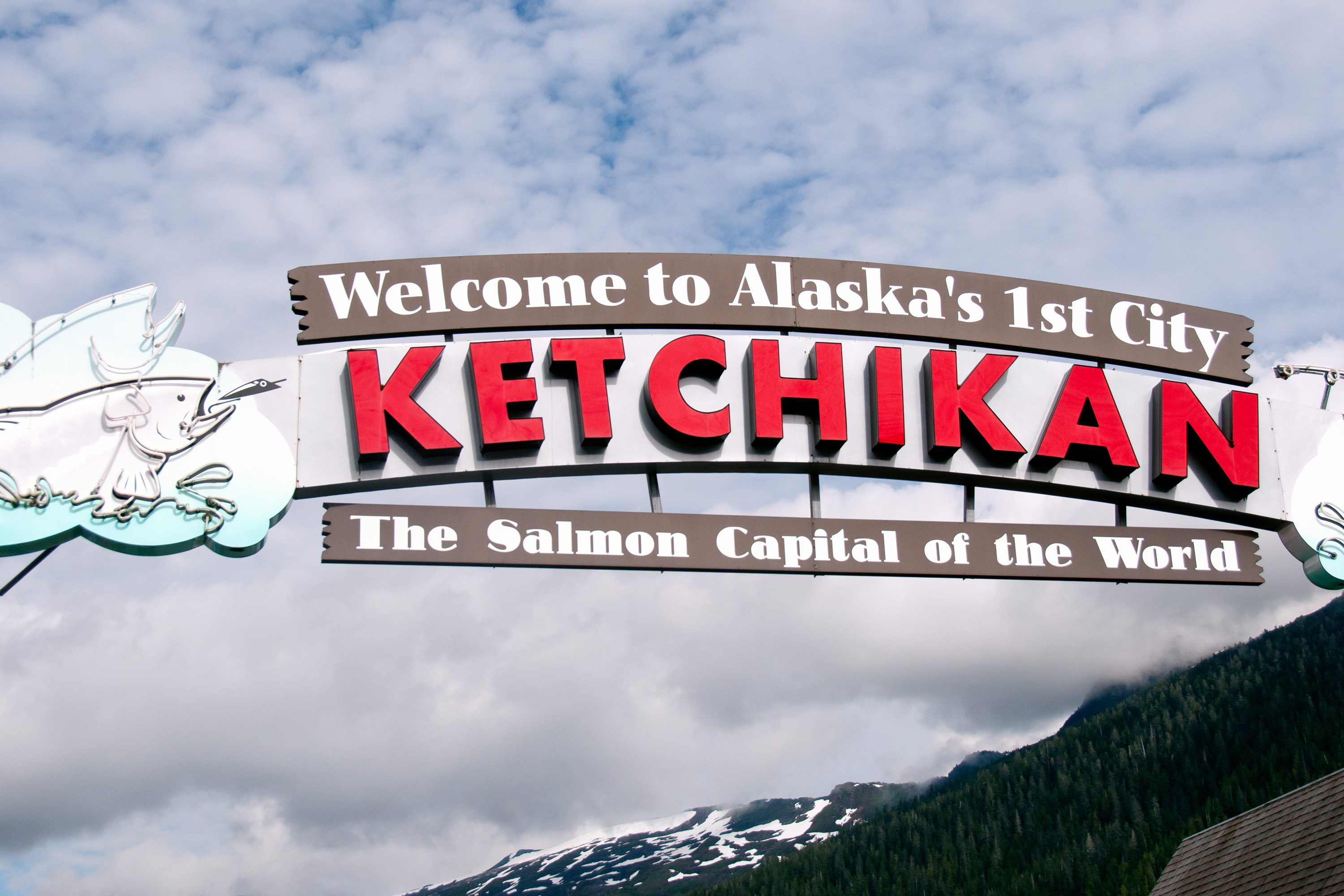Operated by Heavlin Management Company the Rodeway Edgewater Inn is the first Choice hotel brand in Southeast Alaska