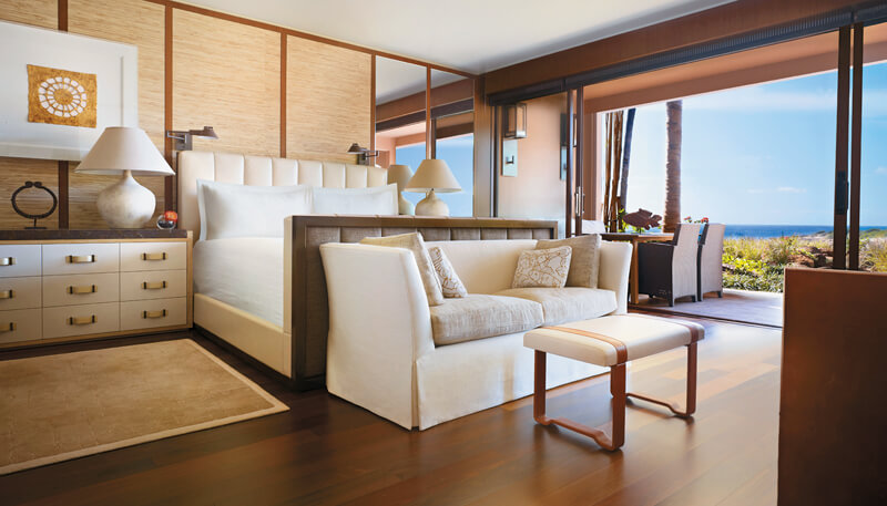 Four Seasons Lanai is situated on the southeastern shore of Hawaii which is deemed safe for babymooners as its free from Zik