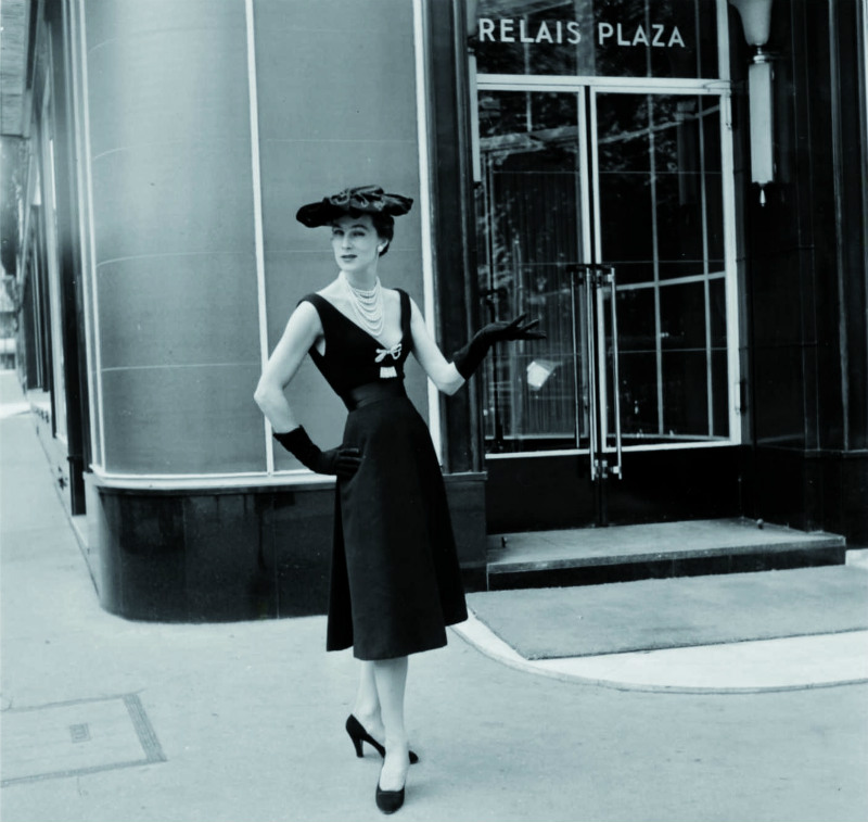 Christian Dior model at the Relais Plaza