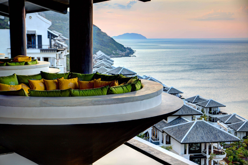 Intercontinental Danang Sun Peninsula Resort 