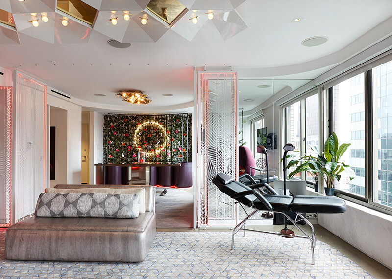 W New York Extreme Wow Suite