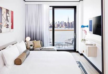 William-Vale-Guestroom