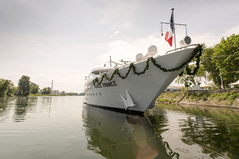 MS Douce France II