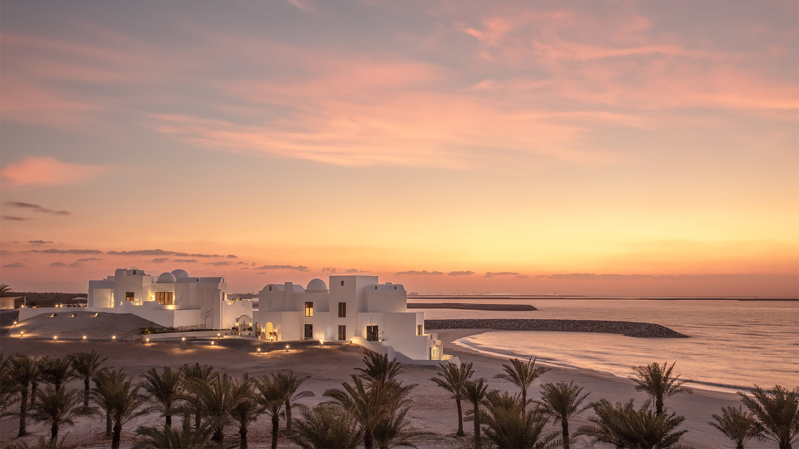 Anantara Santorini Abu Dhabi Retreat