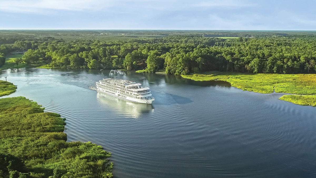 American Cruise Lines New Modern Riverboat on the Mississippi
