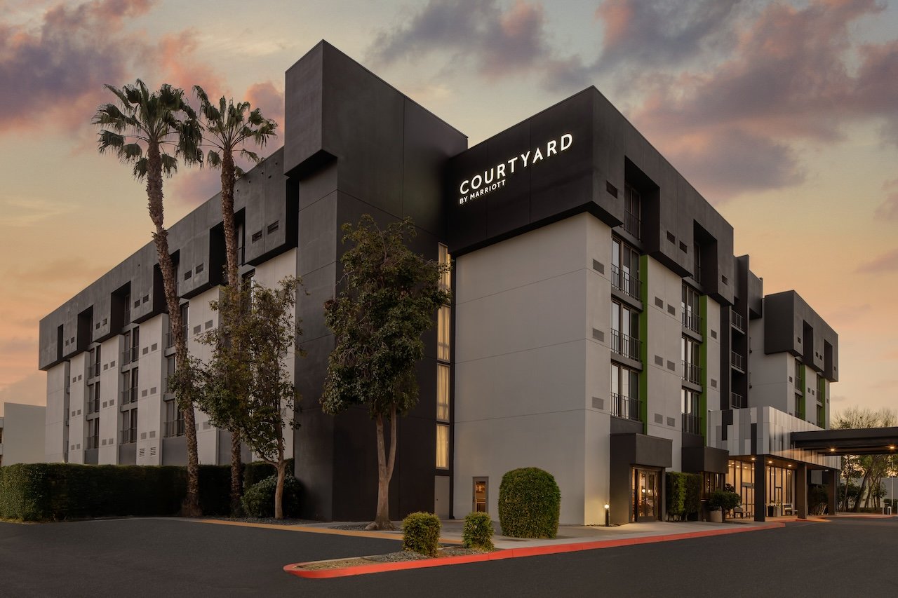 exterior of San Jose Courtyard