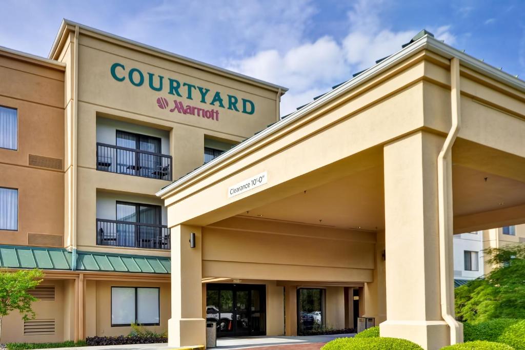 Courtyard Dalton Ga