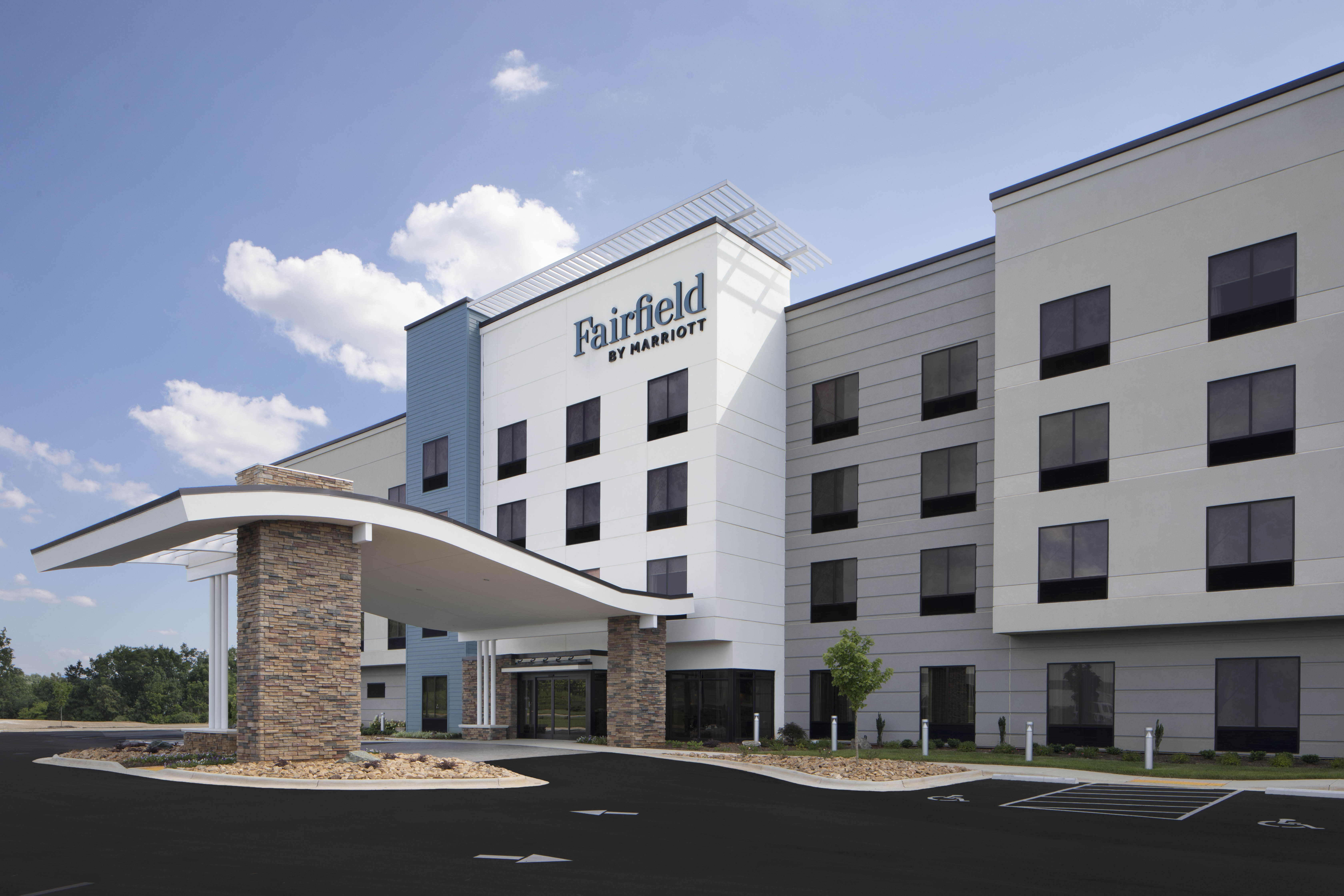 Fairfield Inn and Suites Whitsett Greensboro East