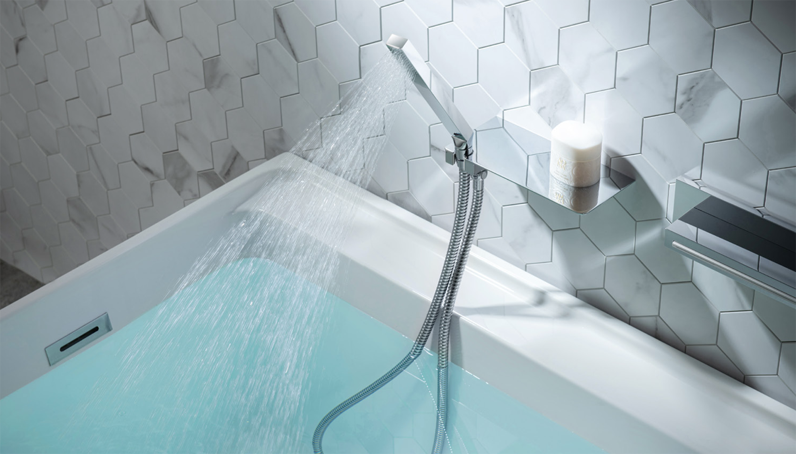 Flusso Kitchen  Bath Shelf Thingy in a bathtub
