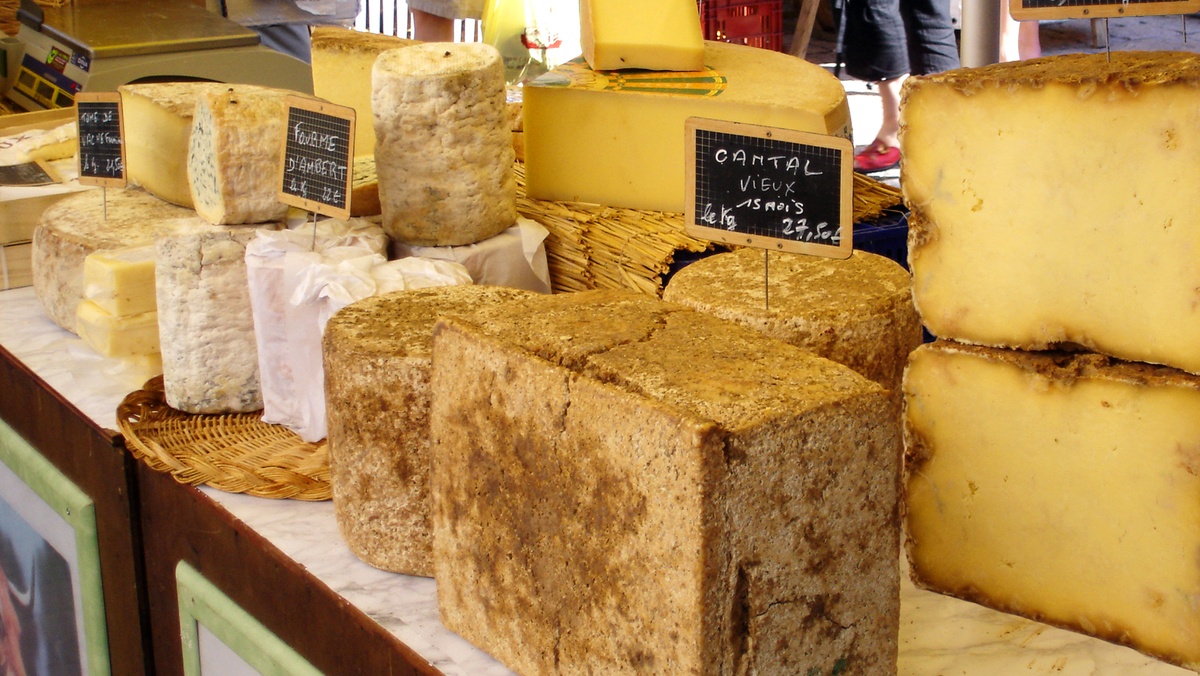 FranceDordogne  cheesePhoto by Michael Potter