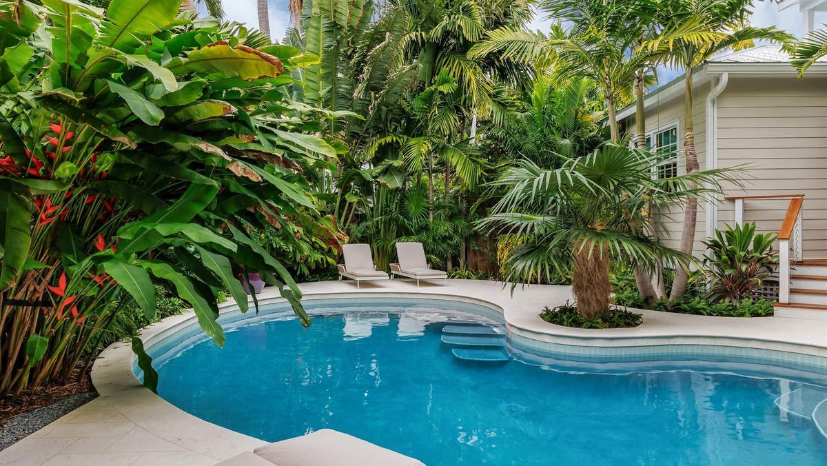 Historic Key West Vacation RentalsCalifornia Dreaming Pool