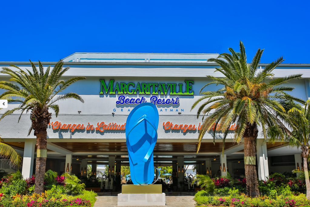 Grand Caymans Department of Environment has approved HHGs plans for a new 456-guestroom resort and condos