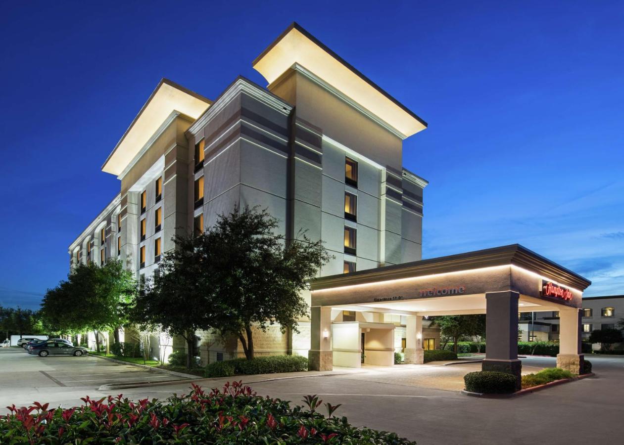 Hampton Inn by Hilton Dallas-Irving-Las Colinas
