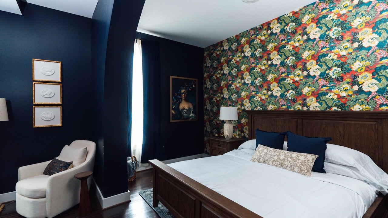 guestroom painted lady 