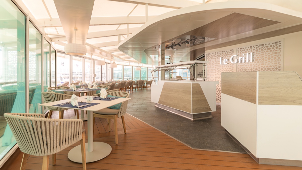 Le Grill restaurantms Paul GauguinPaul Gauguin Cruises