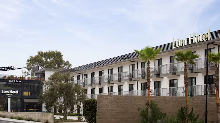 Lum Hotel Los Angeles Stadium District
