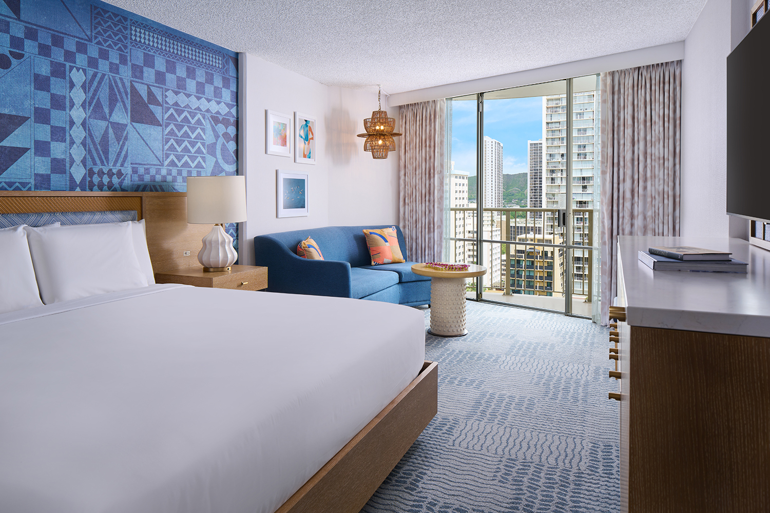 Outrigger Waikiki Paradise Hotel