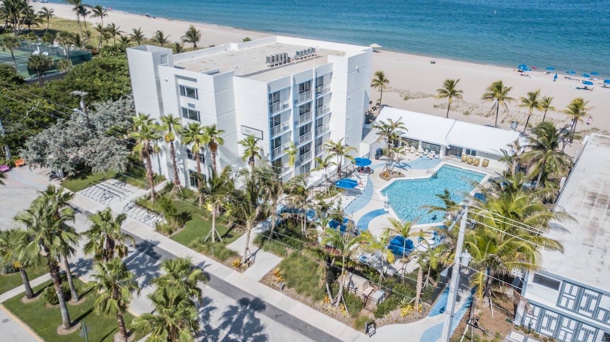 Plunge Beach Resort