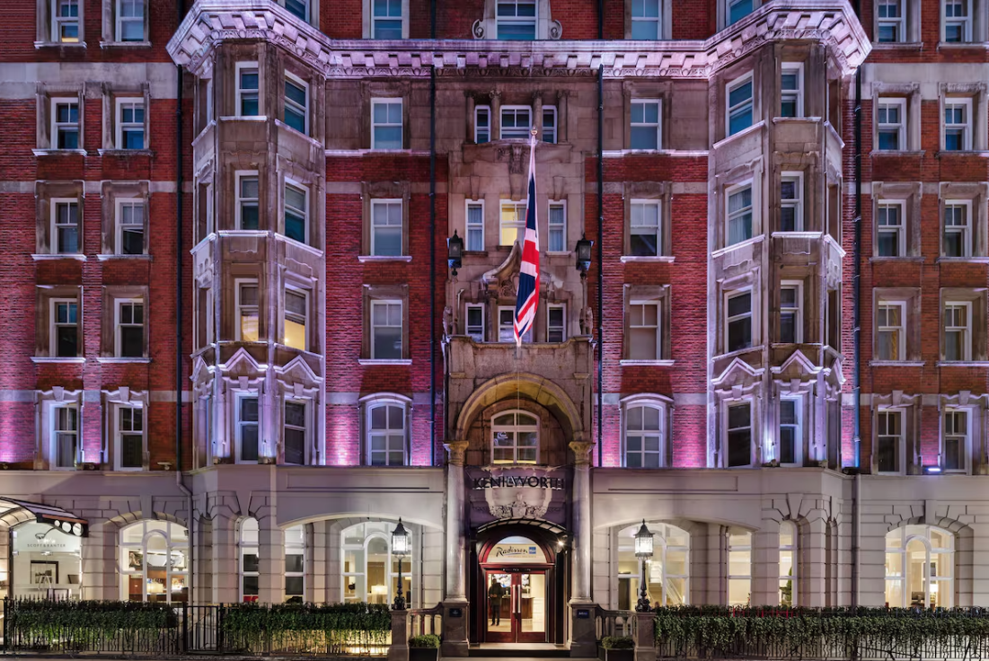 Radisson Blu Hotel London Tottenham Court Road 