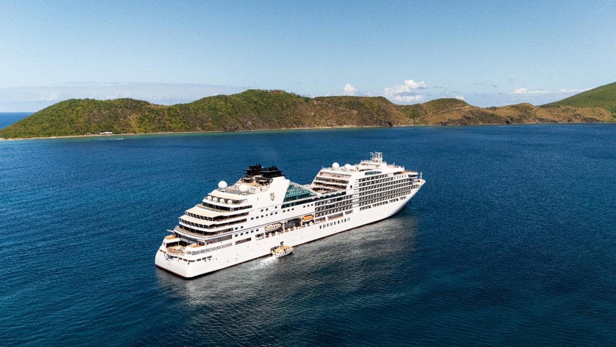 Seabourn Launches Sail Into Savings Event