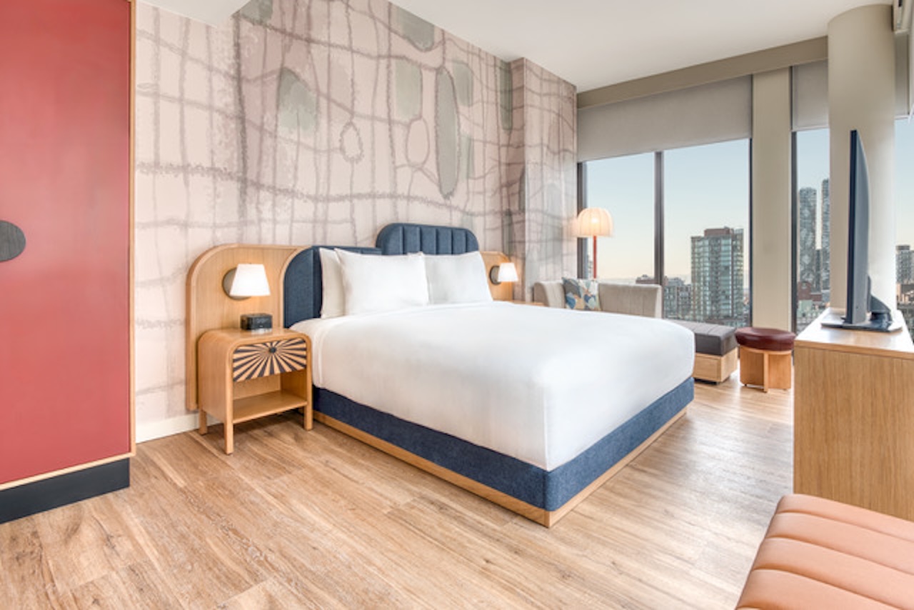 TOOR guestroom 
