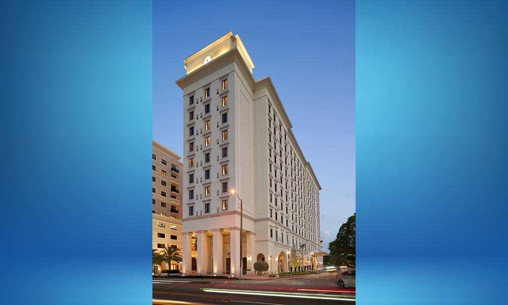 Thesis Hotel Miami Curio Collection by Hilton