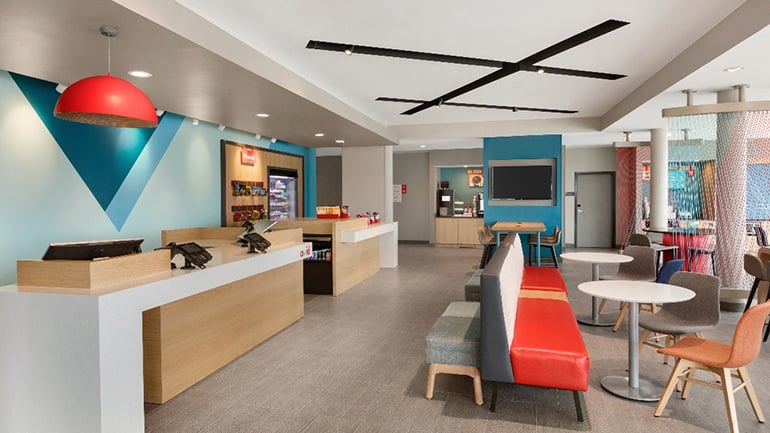 avid hotel Coralville  Iowa City