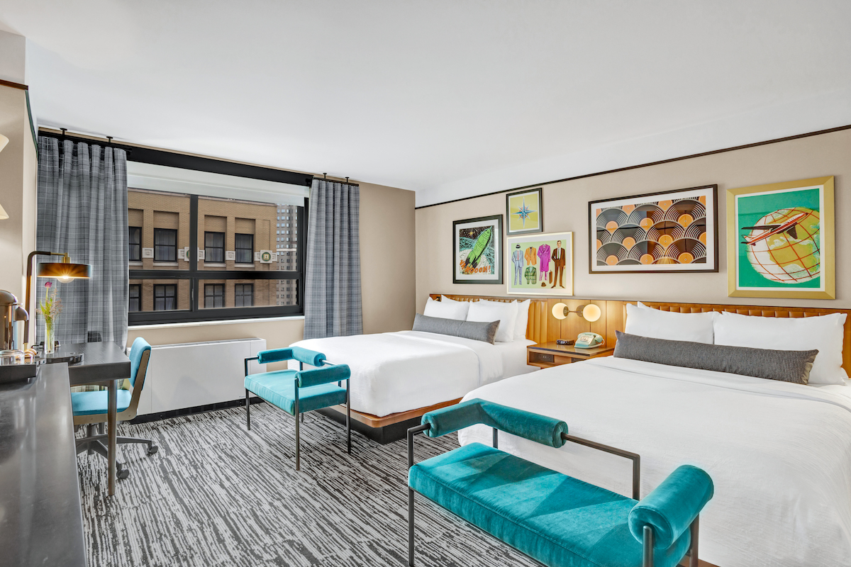 Hotel Indigo Minneapolis Downtown guestroom