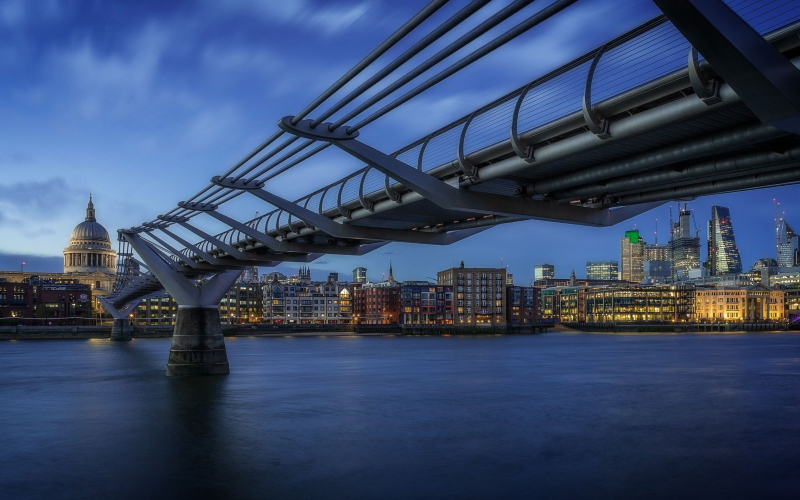 London Thames view