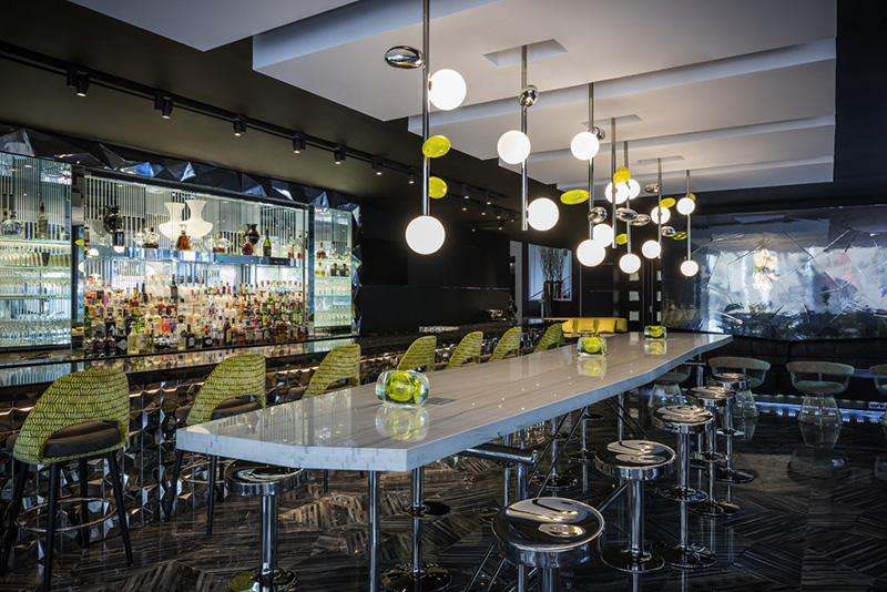 Sofitel Chicago Magnificent Mile Le Bar