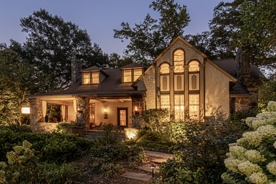 Stonehurst Place