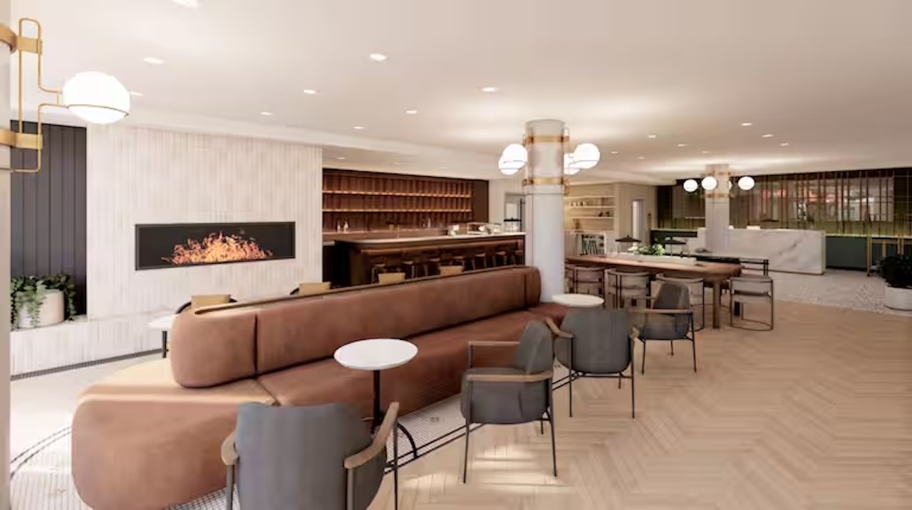 lobby of Hotel Railwayparc