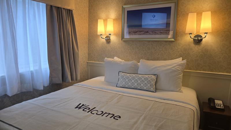 Victory II stateroom