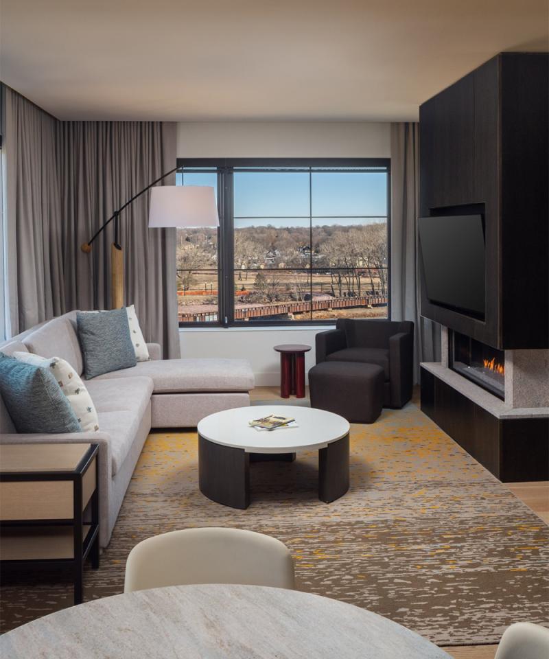 Canopy by Hilton Sioux Falls