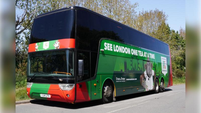 Evan Evans Tours x PG Tips_Afternoon Tea Sightseeing Bus Tour_London
