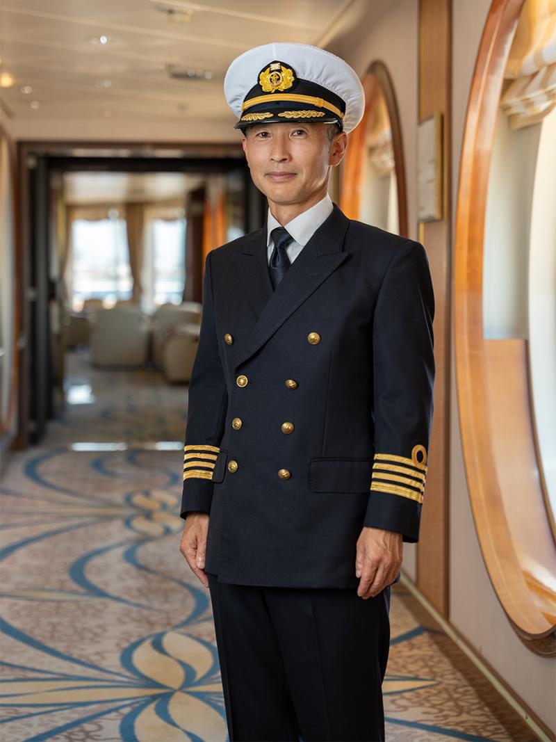 Mitsui Ocean Sakura Captain Satoshi Ninomiya