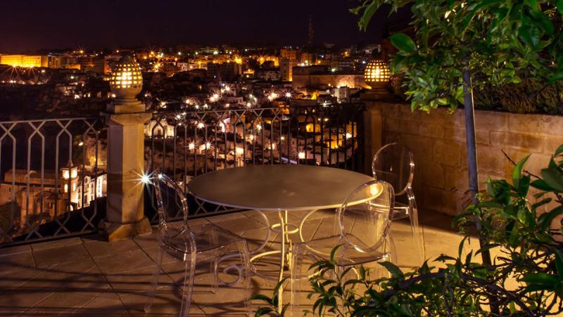 Palazzo Gattini_Terrace_VRetreats