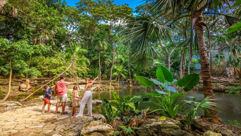 Sandos Caracol Eco Resort_New_Cenote Venado
