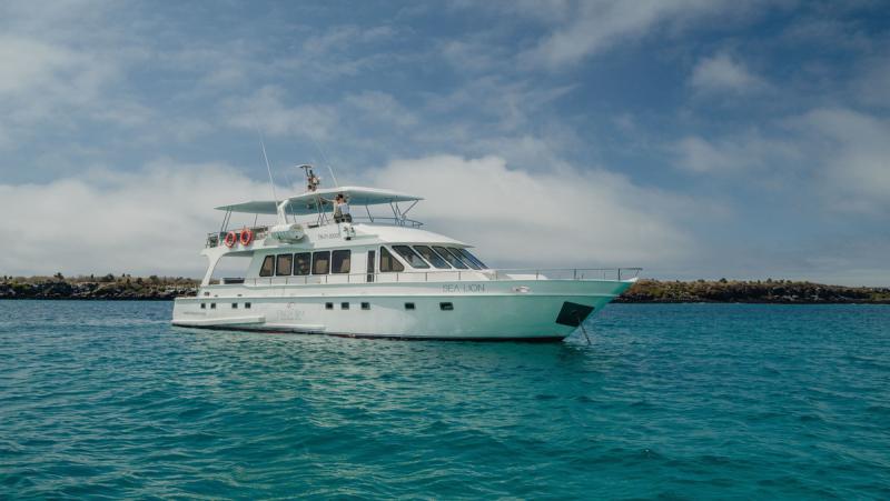 Sea Lion Yacht_Finch Bay Galapagos Hotel