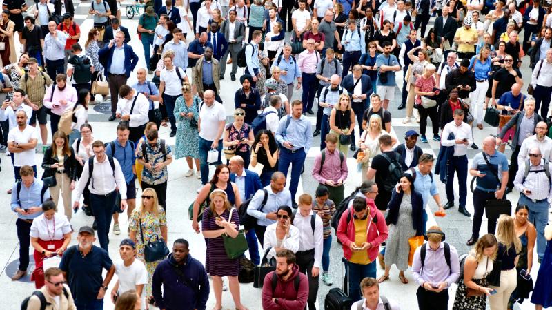 UK station crowd