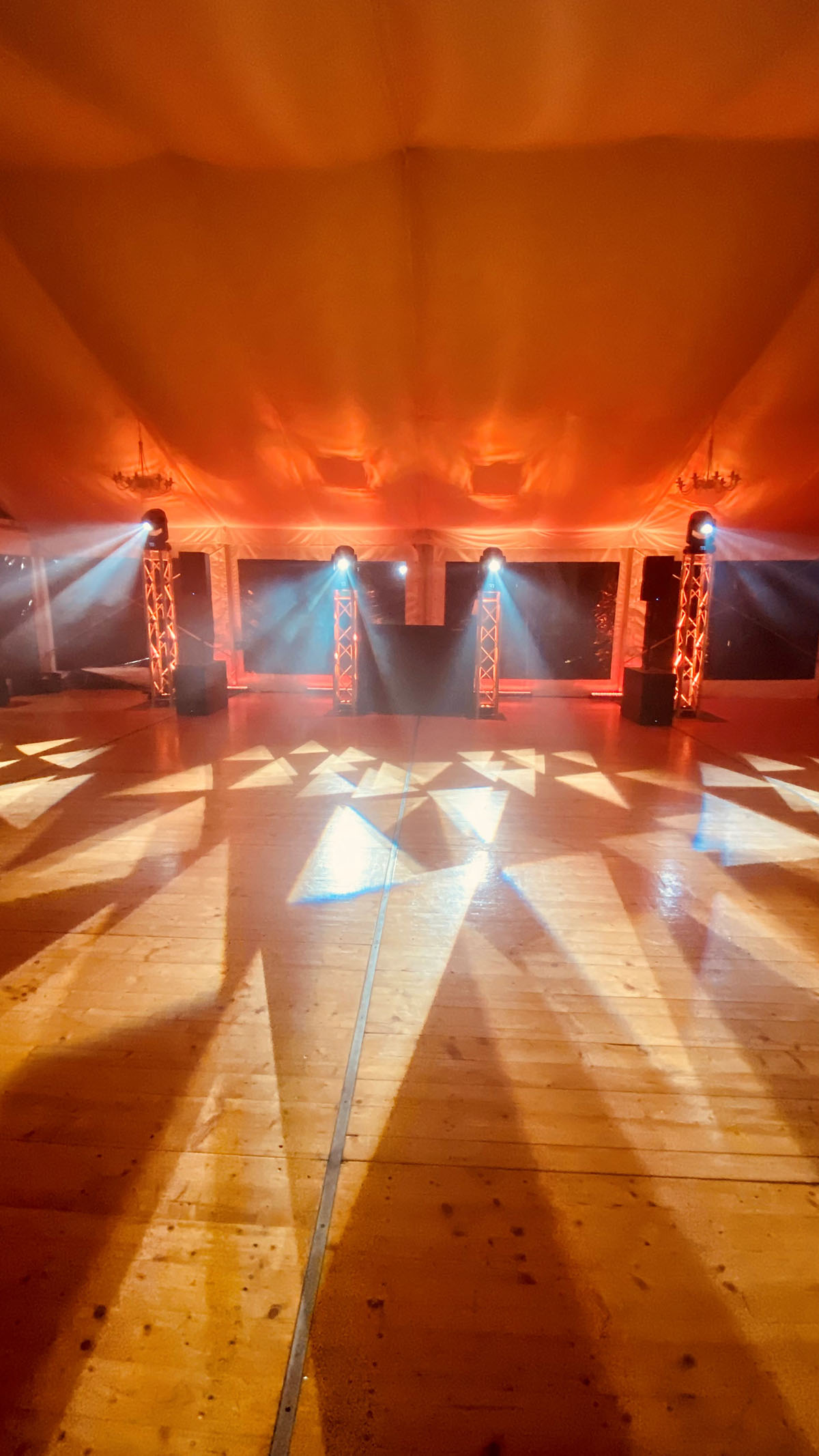 Zero 88 FLX S24 Console Delivers Intuitive and Nimble Lighting Control to LightsOn 1