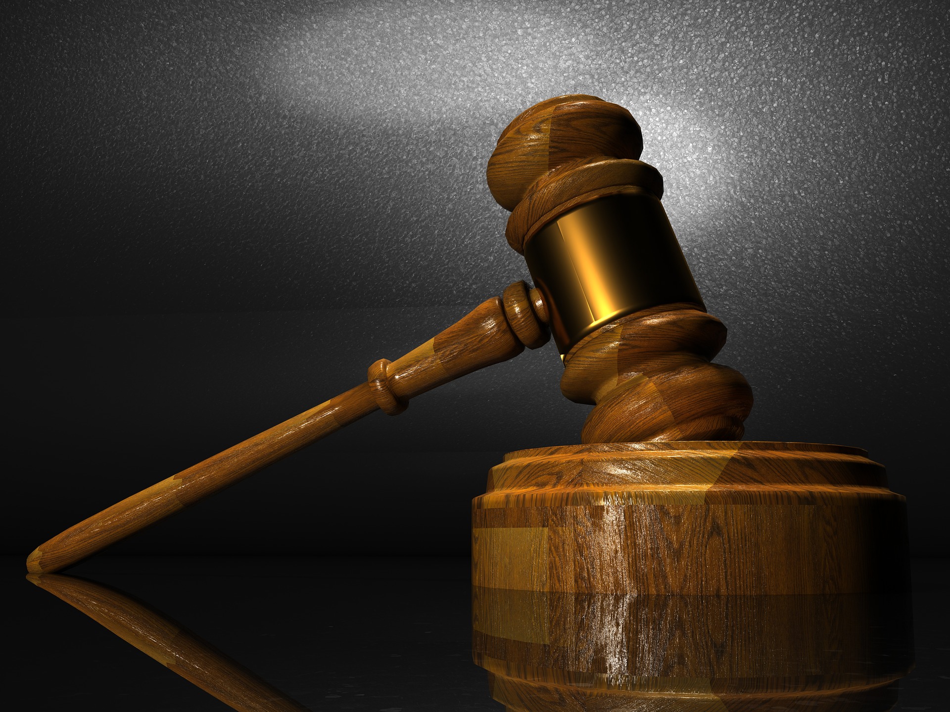 Gavel court room lawsuit judge