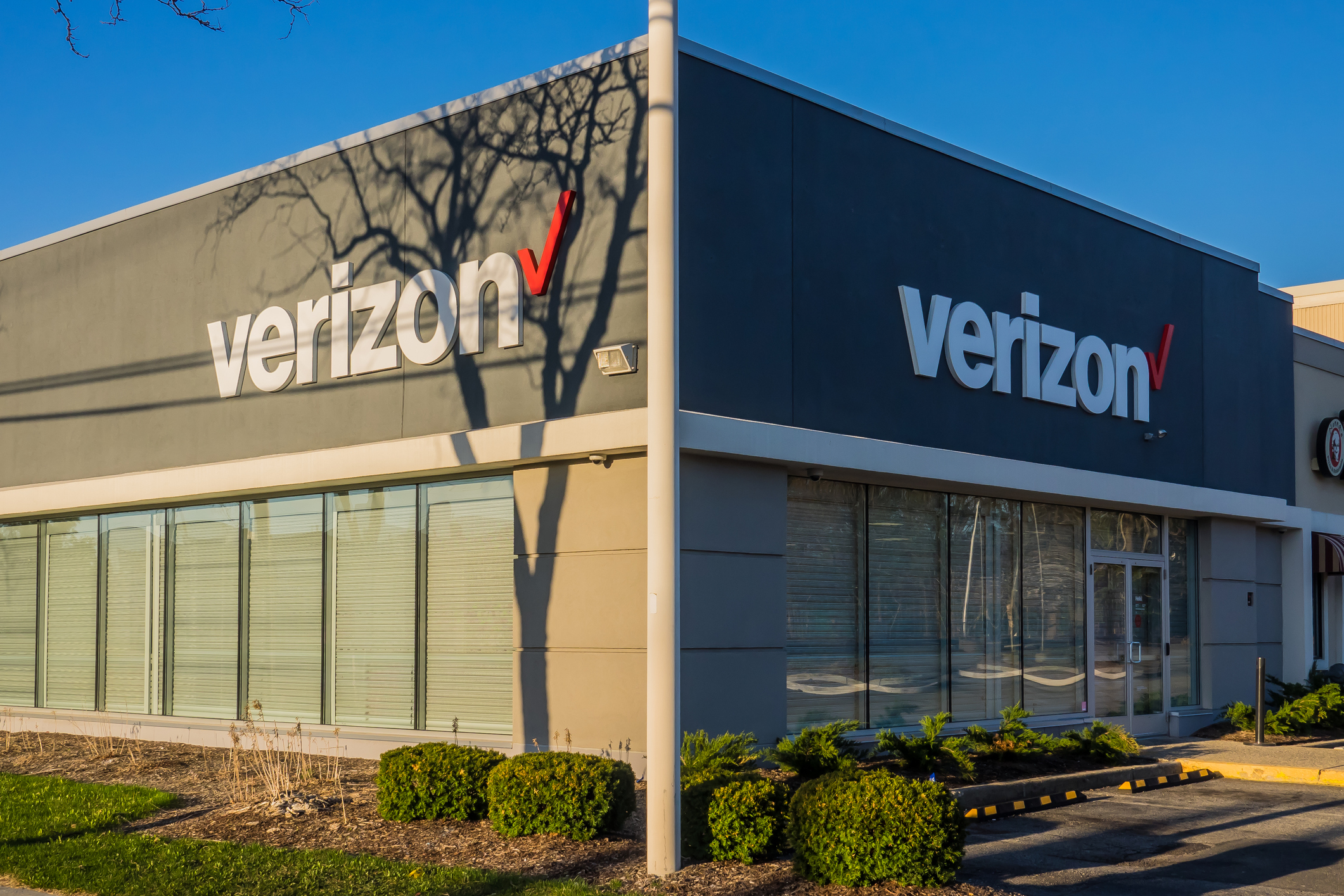 Verizon store