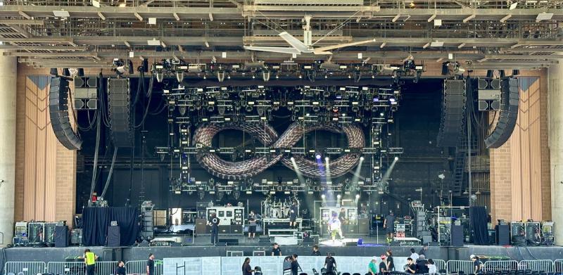 Cohesion PA deployed at Talking Stick Resort Amphitheatre.