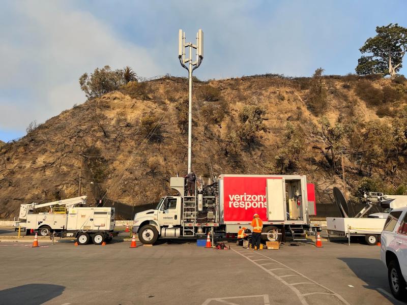 Verizon LA fire response