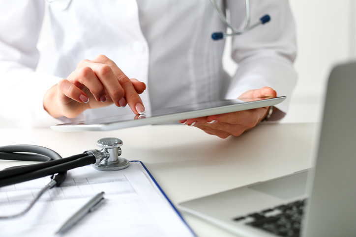 provider learning on tablet